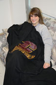 Blk Twin Size Sweatshirt Blanket W/Chippewas & "C"