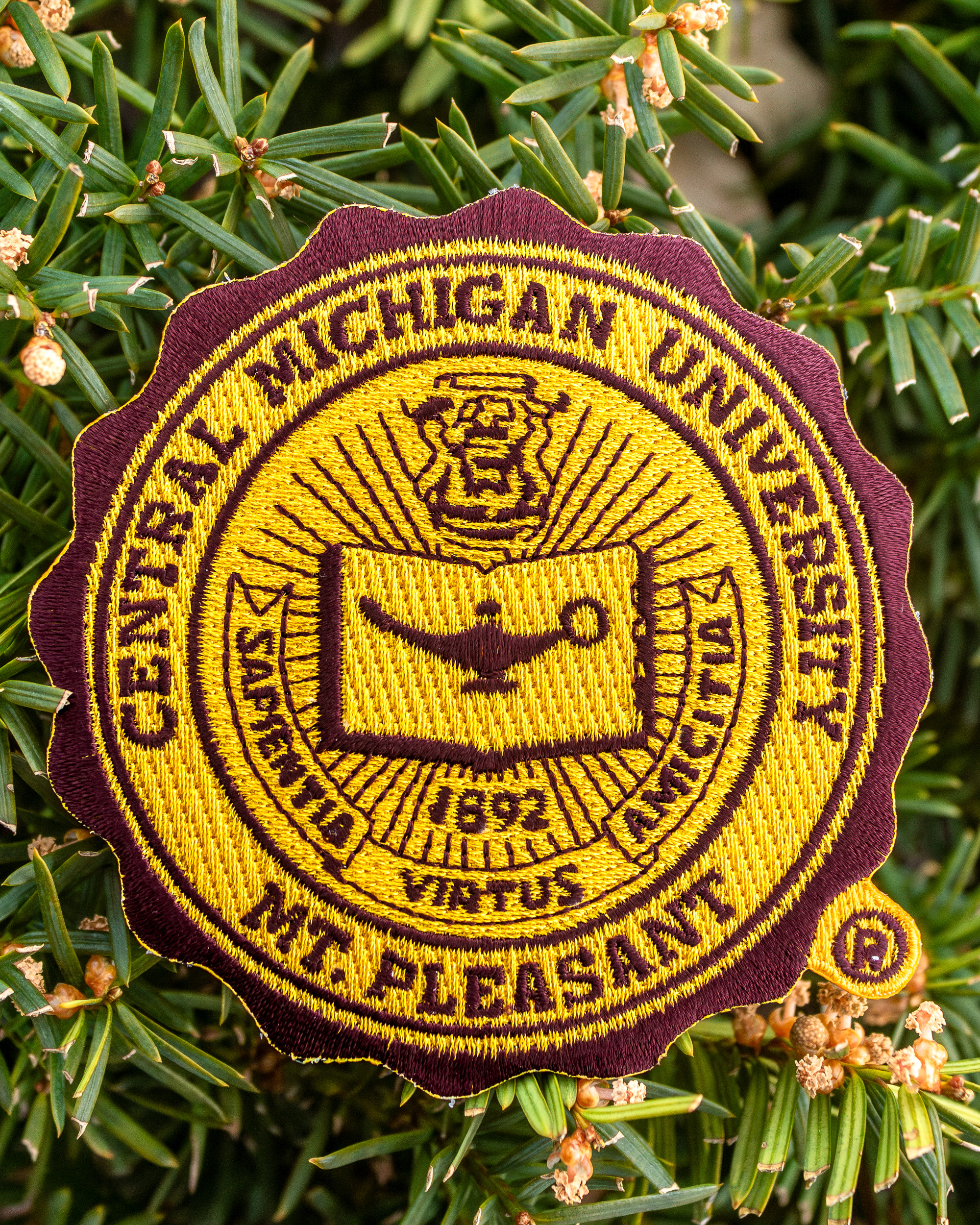 Central Michigan University Seal Embroidered Patch<br><brand></brand> (SKU 5016530820)