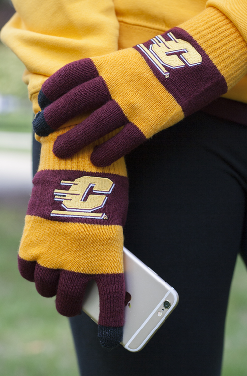 Action C Maroon & Gold Striped Knit Texting Gloves