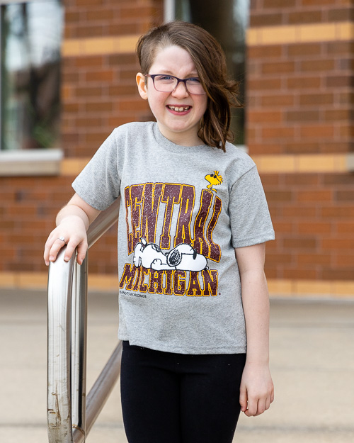 Central Michigan Laying Snoopy Gray T-Shirt