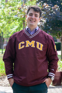 CMU Action C Maroon Scout Pullover V-Neck<br><brand>CHAMPION</brand>