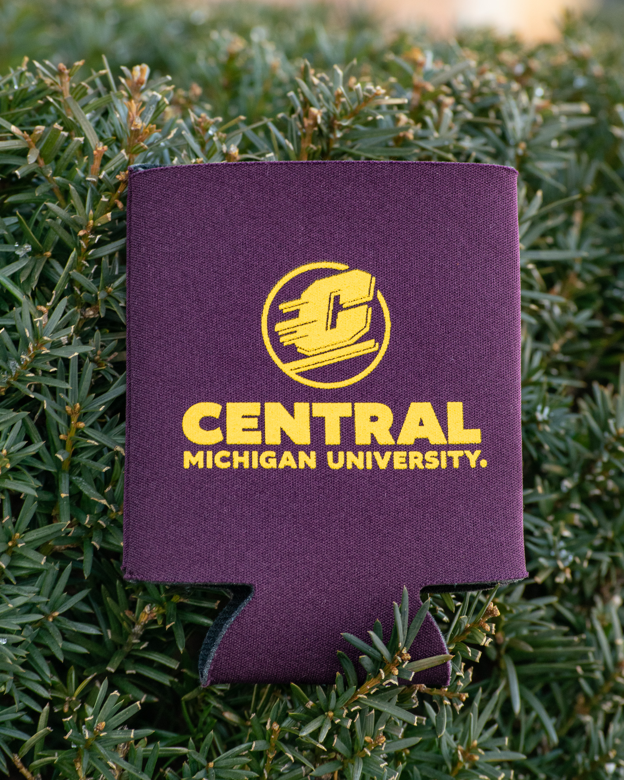 Action C Central Michigan University Maroon Can Koozie<br><brand></brand> (SKU 5051380298)