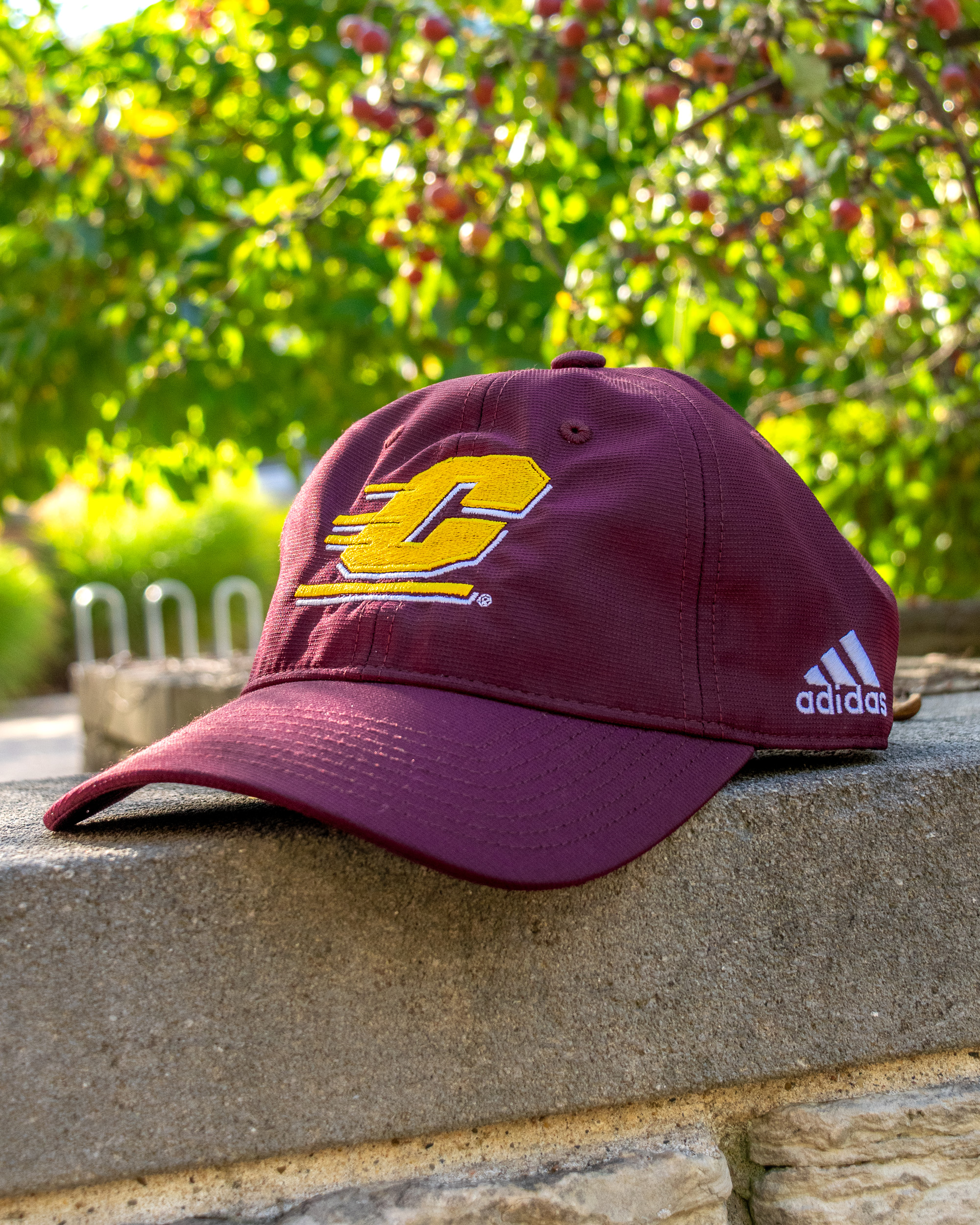 Action C Maroon Performance Slouch Hat<br><brand>Adidas</brand> (SKU 5051758998)