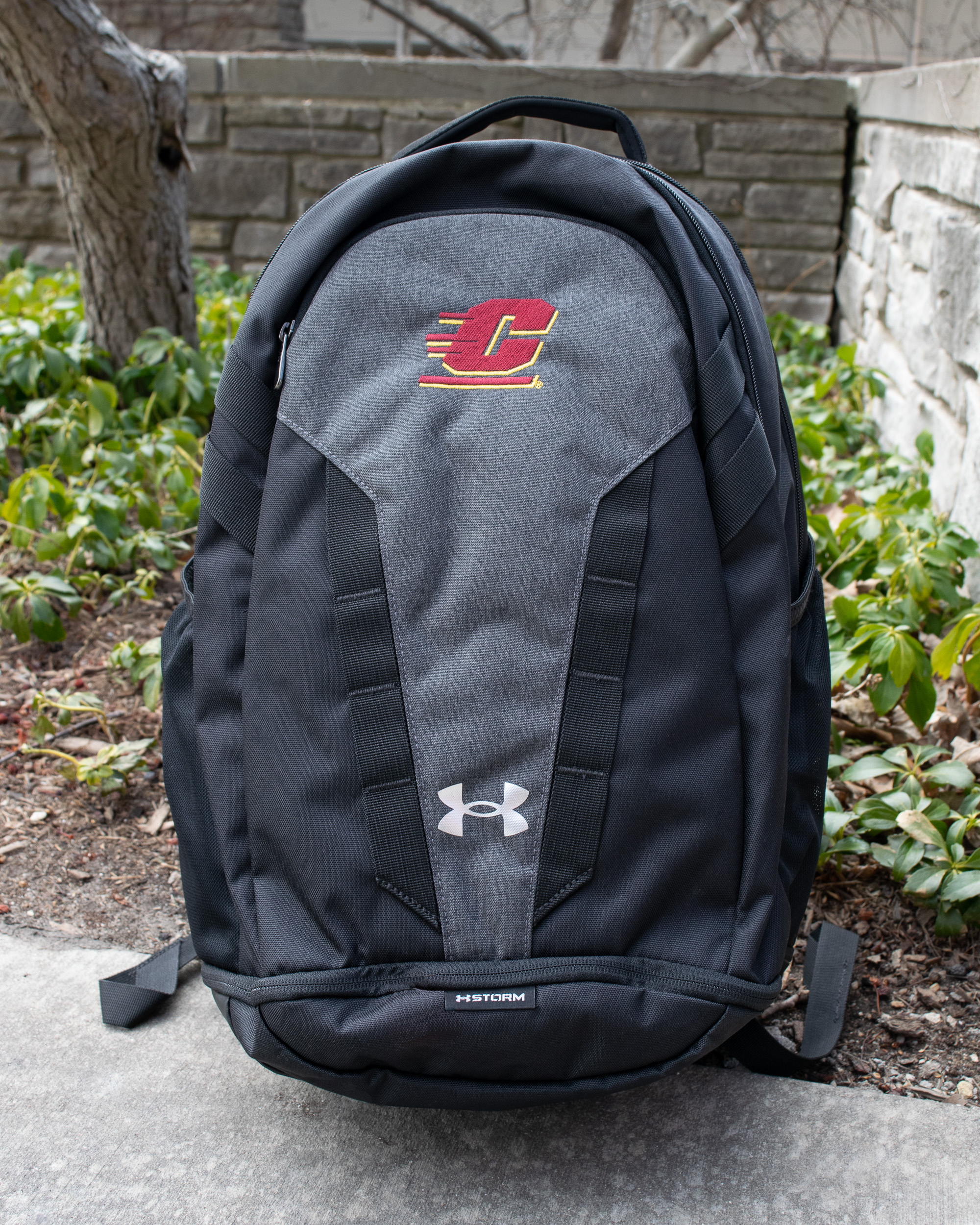 Under Armour Hustle 5.0 Black Backpack