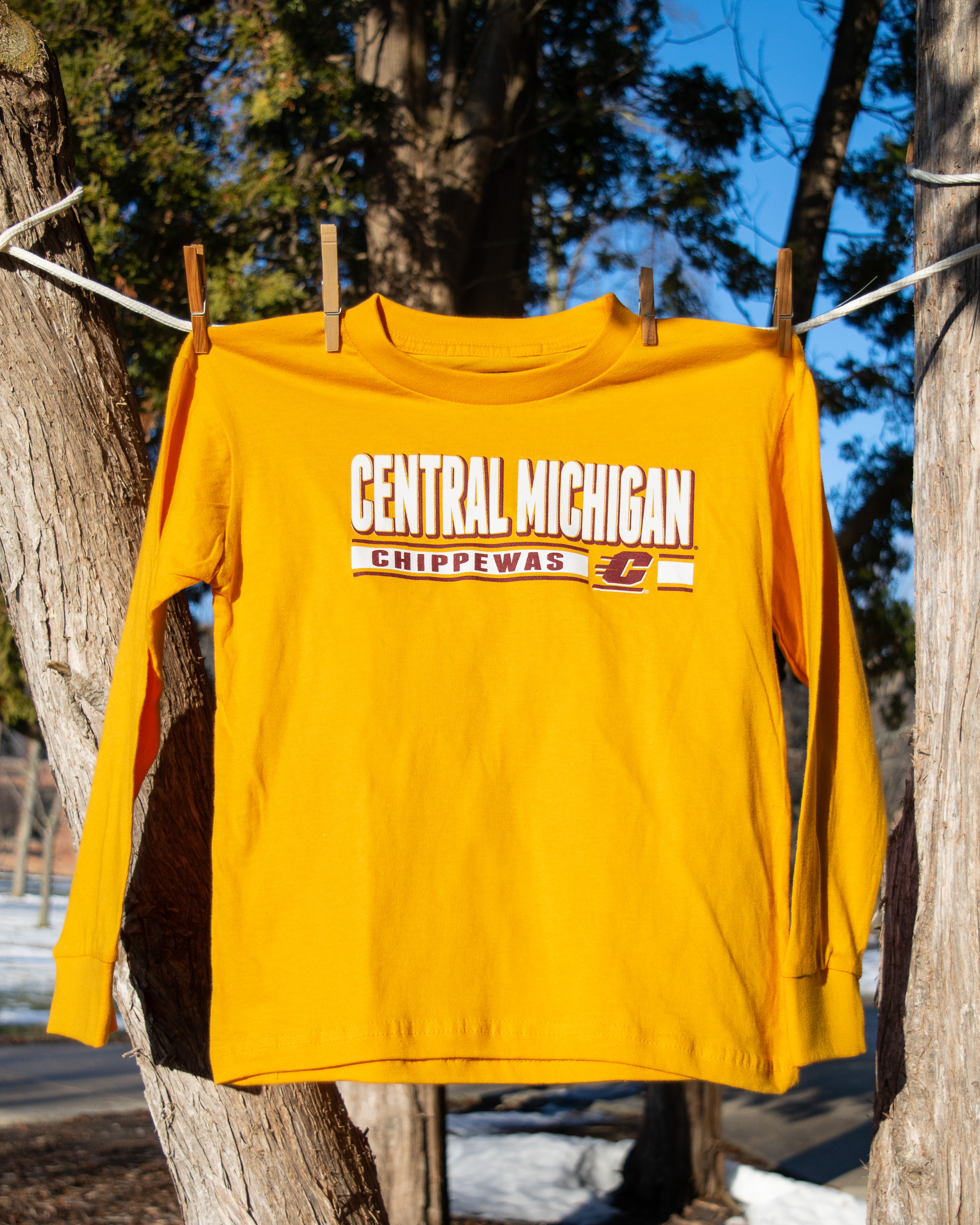 Central Michigan Chippewas Youth Gold Long Sleeve T-Shirt (SKU 5054202498)