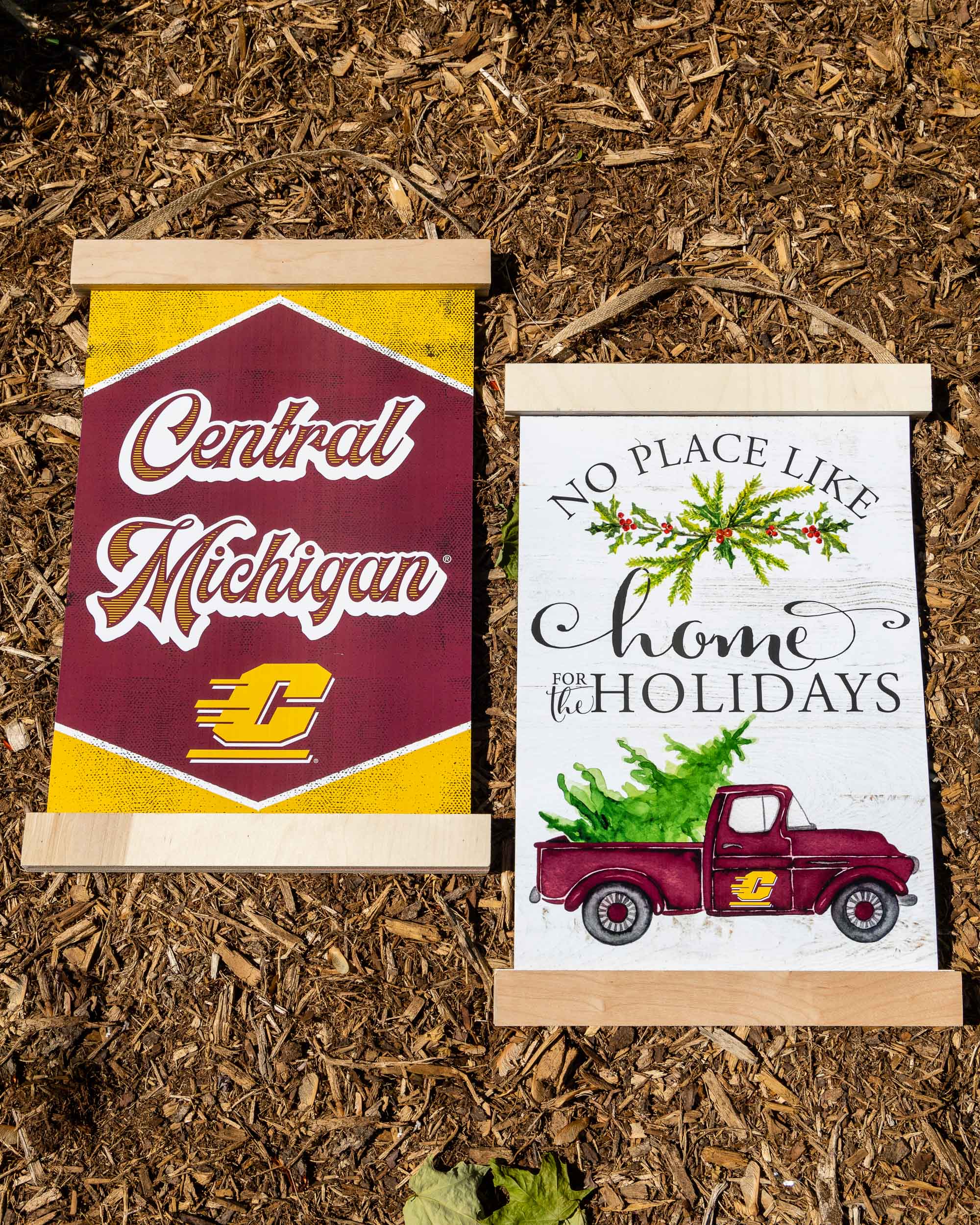 Action C Central Michigan/Home for the Holidays Reversible Sign | The CMU  Bookstore