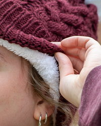 Action C Maroon Chunky Cable Knit Sherpa Lined Women's Pom Hat