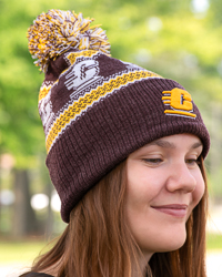 Action C Vintage Maroon & Gold Fleece Lined Knit Pom Hat