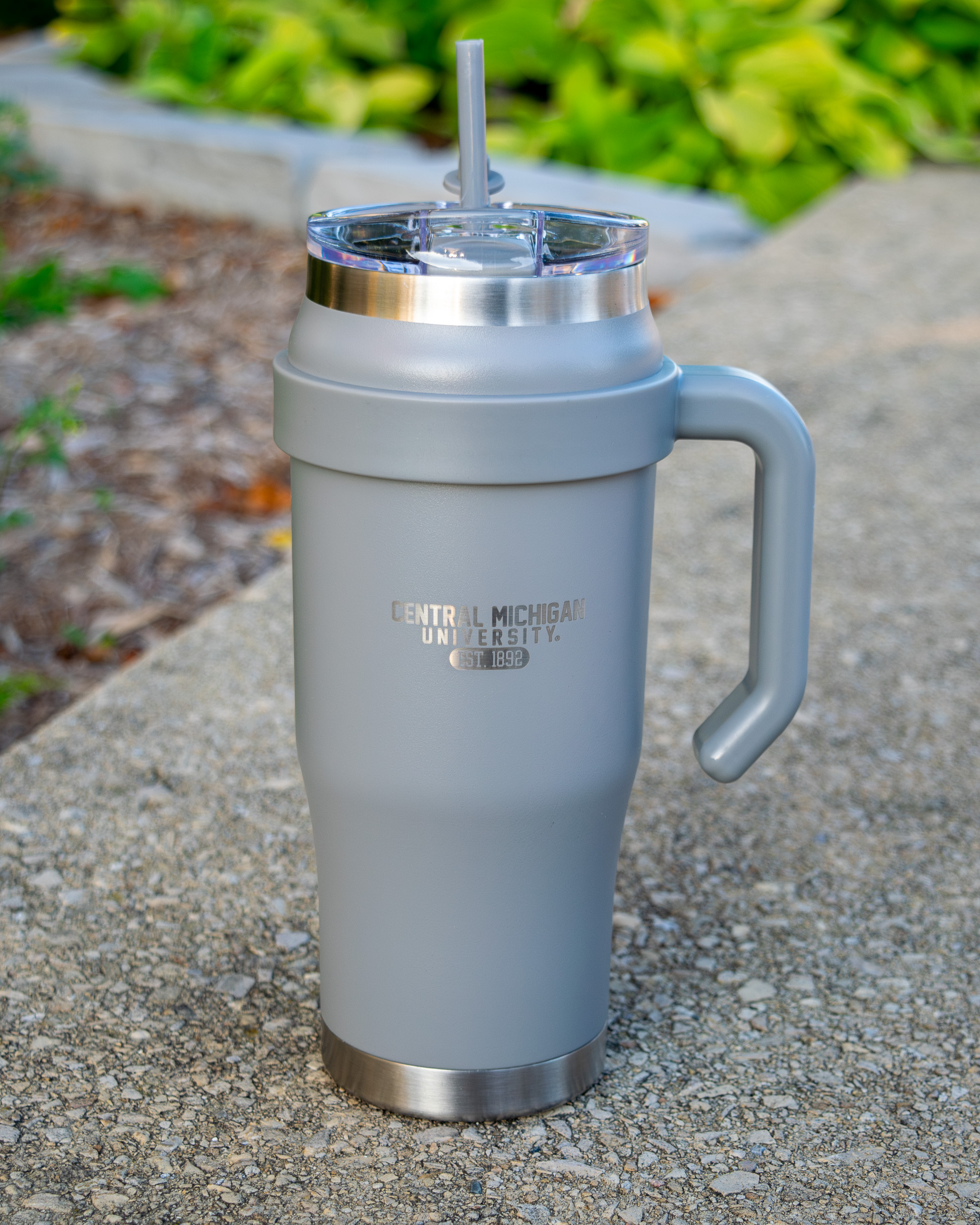 Tumbler with Straw and Handle, 32 oz Powder Coated Outlander