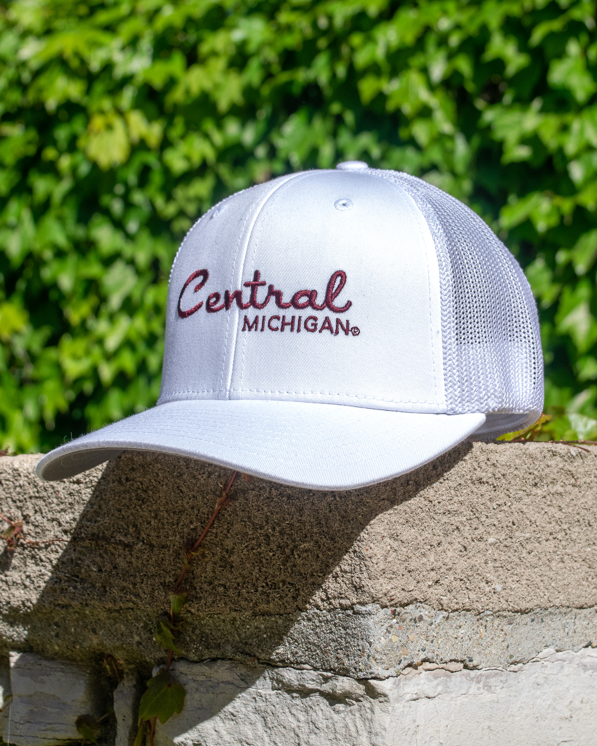 Central Michigan White Flex Fit Trucker Hat (SKU 5058551998)