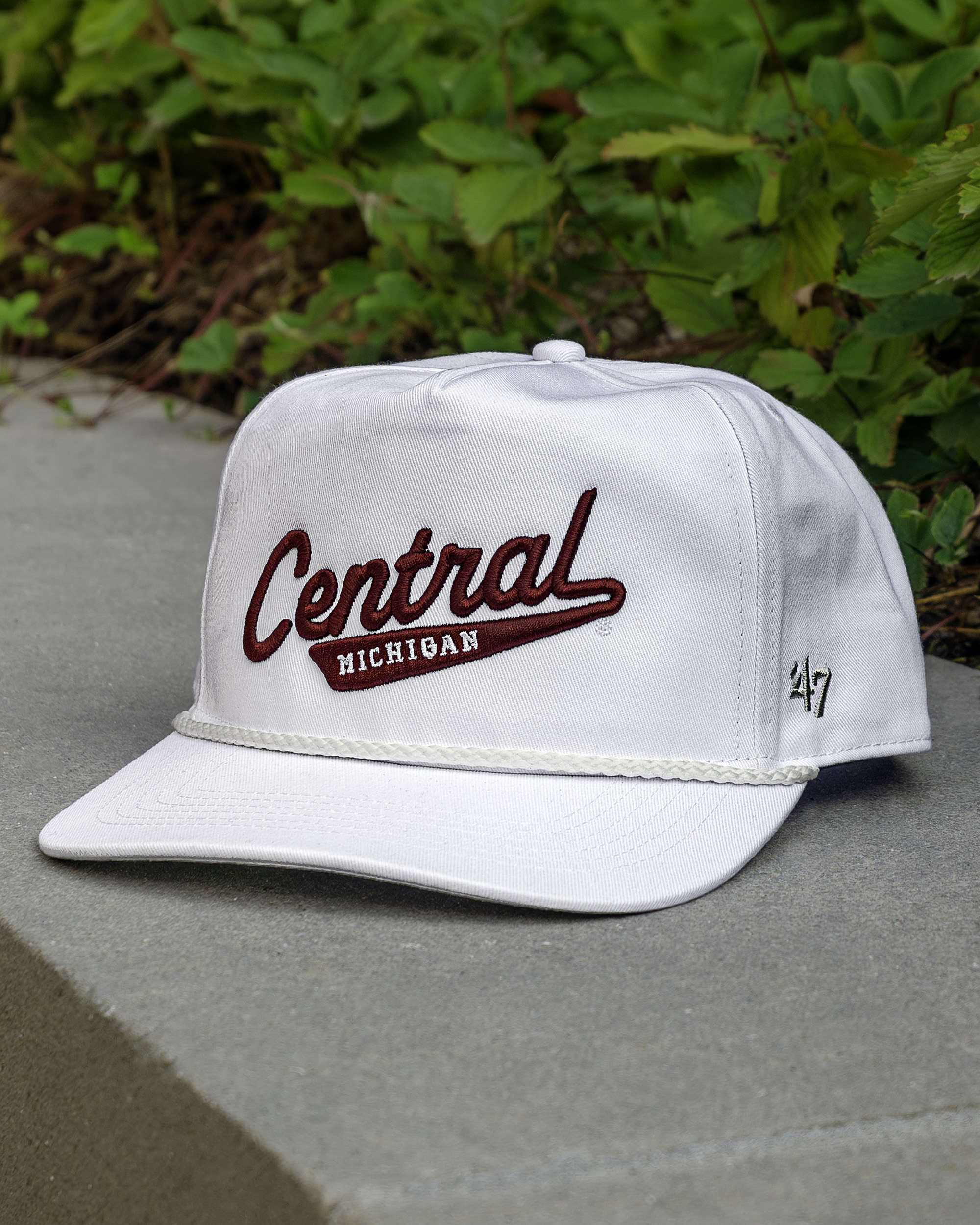 Central Michigan Vintage Tail Sweep 3D White Snapback Hat