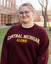 Central Michigan Alumni Women’s Dark Maroon Crewneck Sweatshirt